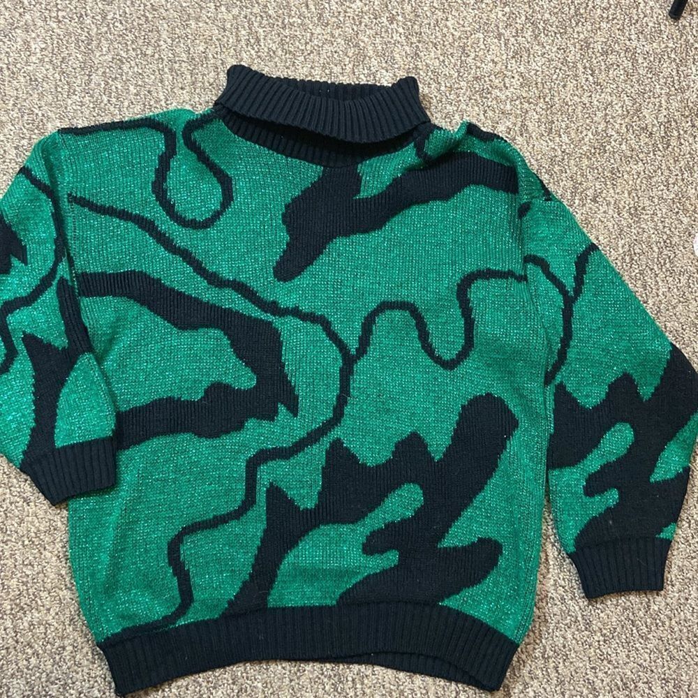 Vintage 80s Funky Green and Black Patterned Women’s Sweater Size Approximate ML